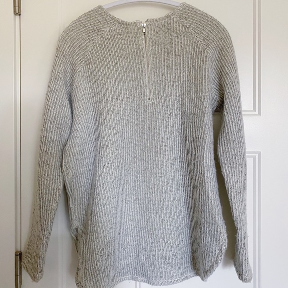 Urban Outfitters oversized sweater - Picture 3 of 3